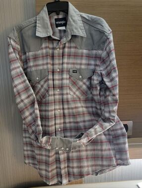 🆕Wrangler Vintage Brushpopper Gray & Red Plaid Pearl Snap Shirt Sz XL